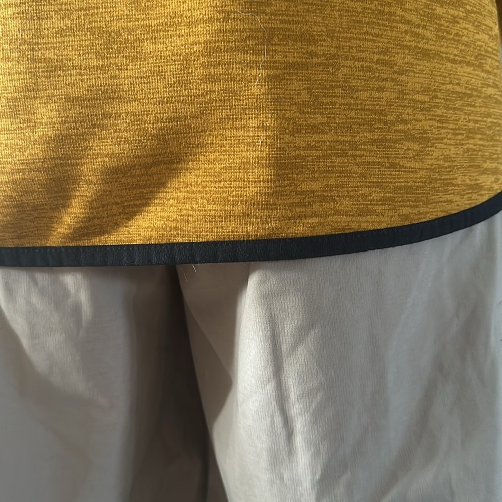 Under Armor ColdGear longsleeve quarter zip - Picture 4 of 4